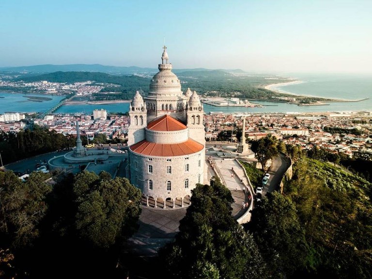 Viana.jpg